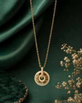 Silvieve 925 Sterling Silver Gold-Plated Roman Circle Pendant Necklace for Women