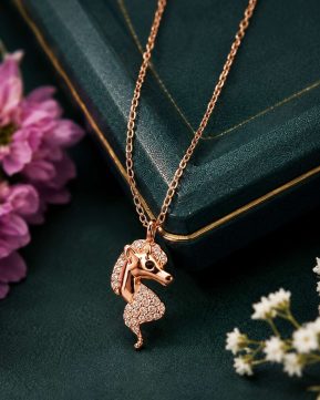 Rose Gold Seahorse Pendant Necklace in 925 Sterling Silver | Silvieve